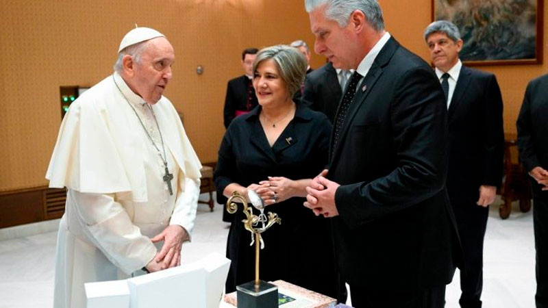 Papa Francisco se reúne con Díaz-Canel, presidente de Cuba