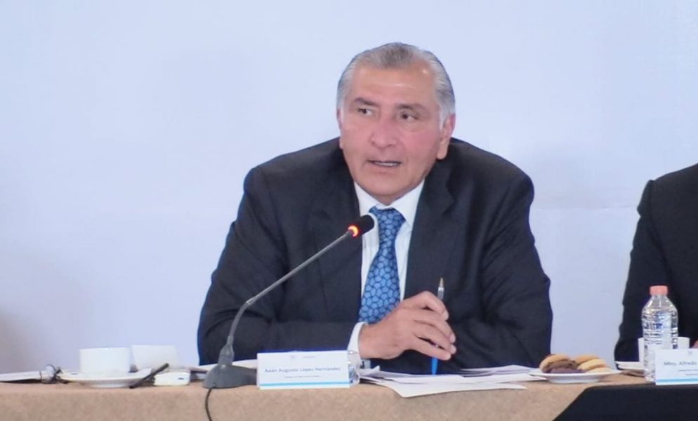 Promete Adán Augusto acciones para ampliación de la Siglo 21