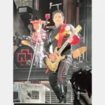 Rammstein recibe peluche del Dr. Simi pese a prohibiciones en el Foro Sol