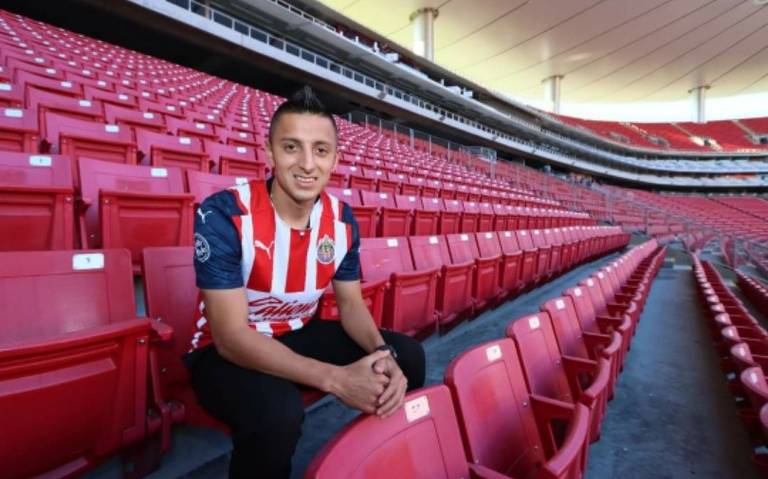 Roberto “Piojo” Alvarado, aislado tras dar positivo a Covid