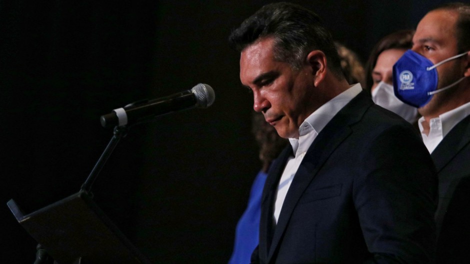 Senadores de Alito rechazan firmar demanda por Reforma al fentanilo thumbnail
