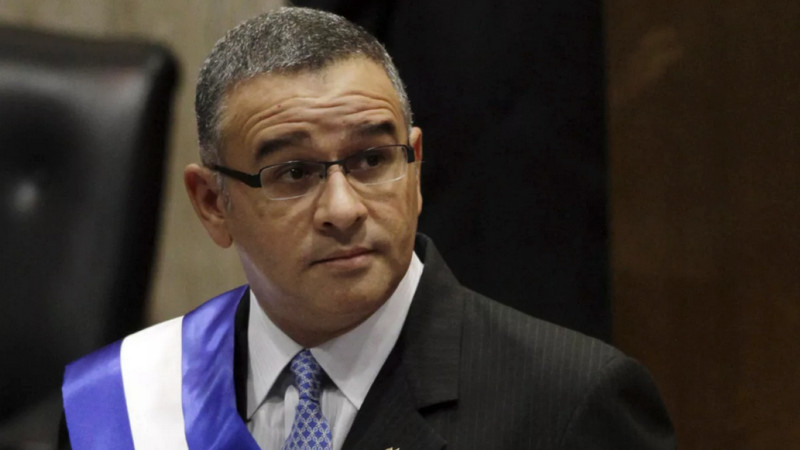 Sentencian a 14 años de prisión al expresidente Mauricio Funes por tratar con pandillas en El Salvador