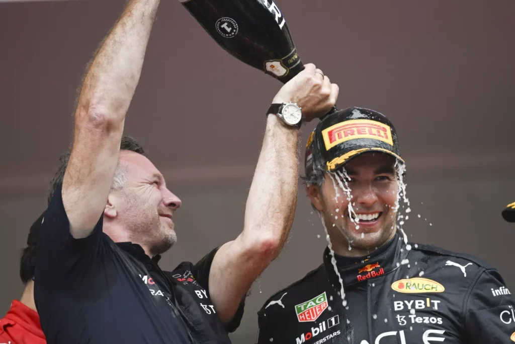 Sergio ‘Checo’ Pérez y la selección mexicana, las dos caras de México en 2022 thumbnail