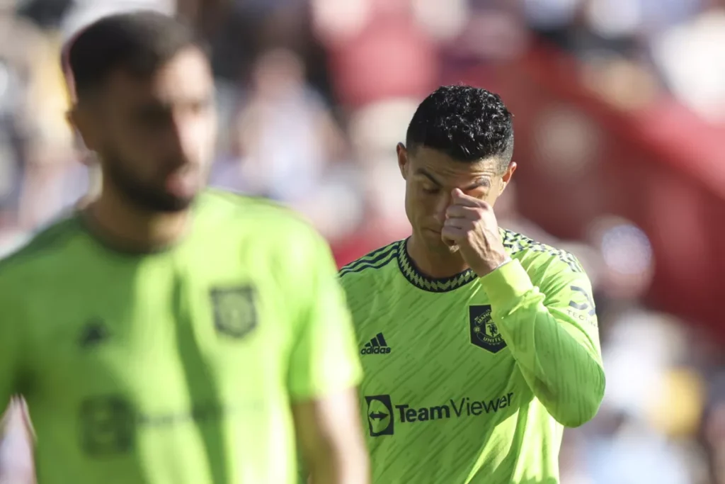 Ten Hag constata el desastre que heredó en Man United thumbnail