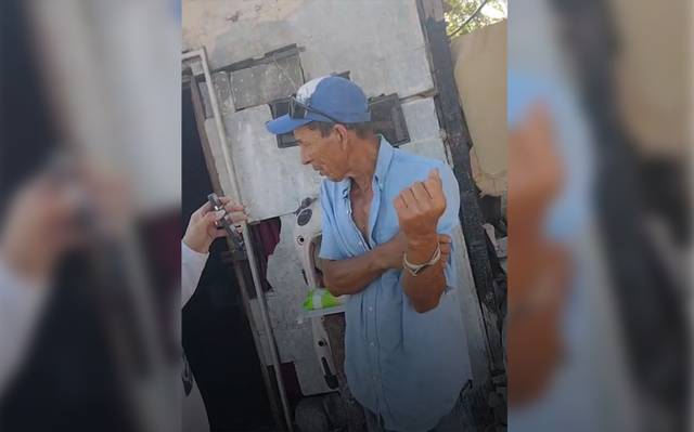 ¡Historia con final feliz! Después de siete años de ausencia se reencontrará con su familia thumbnail
