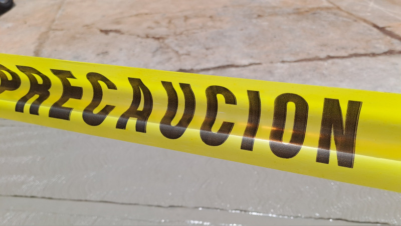 Muere un migrante mexicano al intentar cruzar muro fronterizo en Arizona, uno más resulto herido