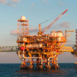 Pemex admite derrame en el Ek Balam, pero minimiza su magnitud