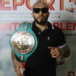 Alexandro Santiago va por todo