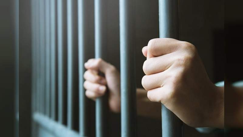 Dan 6 años de prisión a mexicano en Florida por tráfico de drogas