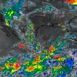 Día nublado con clima fresco y lluvias fuertes en Michoacán