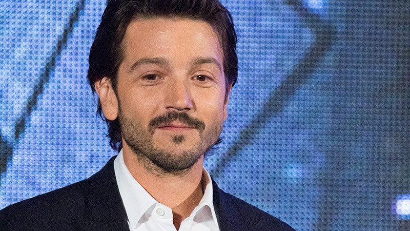 Diego Luna busca hacer historia en los Emmy con “Andor”