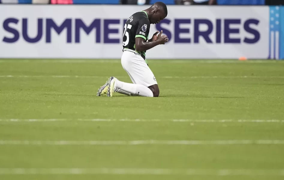 Moisés Caicedo tendría un pie en Chelsea, Ward-Prowse ficha con West Ham