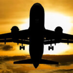 Despega de Israel primer vuelo de repatriación de estadounidenses