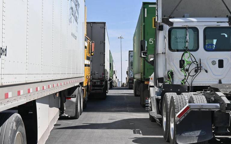 Van más de mil 680 mdd en pérdidas por saturación y cierres en cruces fronterizos