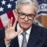 La Fed mantiene las tasas por segundo mes, pero no descarta que suba en diciembre