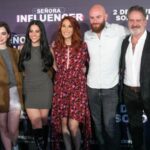 ‘Señora Influencer’ reflexiona sobre la profunda soledad de la fama en redes sociales