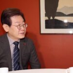 Apuñalan en el cuello a Sur Lee Jae-myung, líder opositor surcoreano