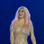 Karol G y su Mañana será bonito tour causan explosión visual y musical en CDMX