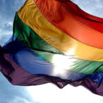 Mexicano es encarcelado y torturado en Qatar por ser homosexual; Colectivos exigen su liberación