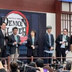 Voces originales y de doblaje de ‘Demon Slayer’ consintieron a seguidores en su estreno en México