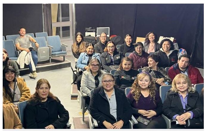 DIF presenta función de cine en el marco del Mes de la Mujer