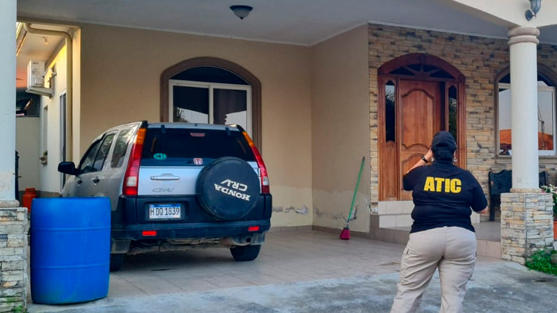 Honduras asegura bienes de ex policía que aceptó cargos por tráfico de estupefacientes, en EEUU