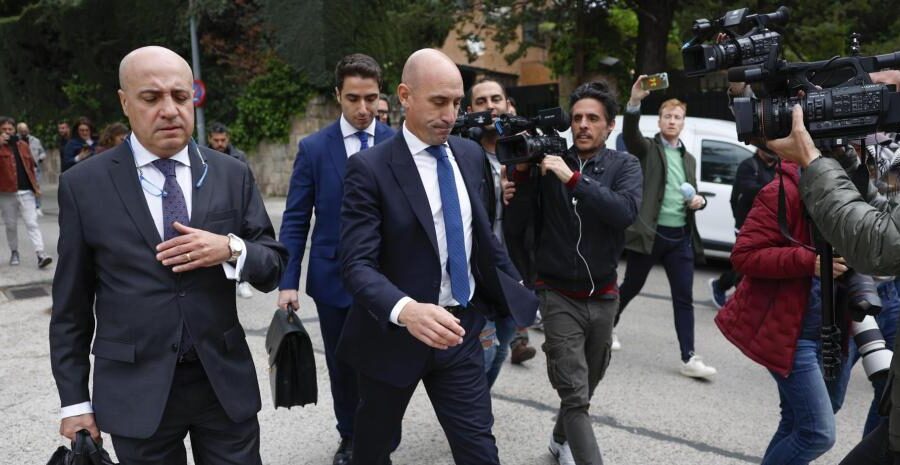 Rubiales niega irregularidades en el contrato de la Supercopa: «Se salvó el fútbol»