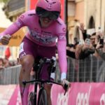 Tadej Pogacar se impone en la séptima etapa de Giro de Italia