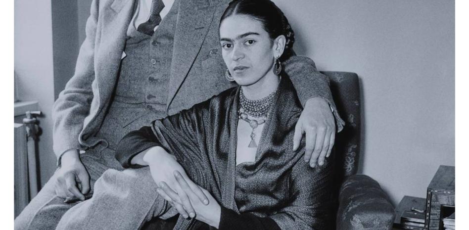 Carla Gutiérrez y un viaje al interior de Frida Kahlo a través de sus ojos