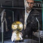 Al Balón de Oro de Maradona del 86 le espera un histórico cheque de «millones de euros»
