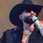 Arcángel muestra su “sentimiento, elegancia y maldad” al Palacio de los Deportes