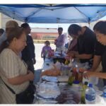 Paramédicos voluntarios realizan venta de antojitos para reparar unidades