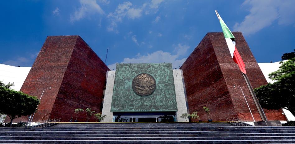 Comienzan a integrar bancadas legislativas con diputados y senadores electos