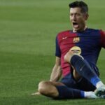Robert Lewandowski anota el gol que da el triunfo al Barcelona