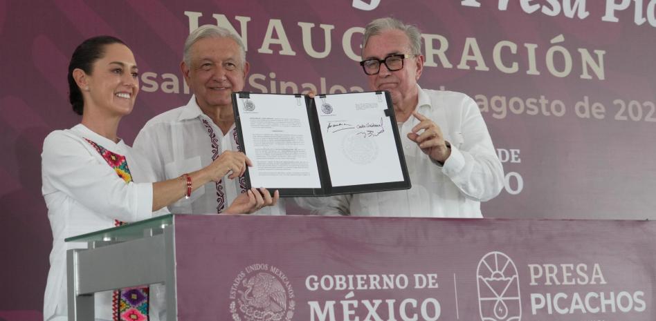 López Obrador inaugura distrito de riego en Sinaloa, en beneficio de miles de agricultores