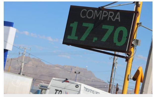 El dólar se mantiene a 17.70 la compra