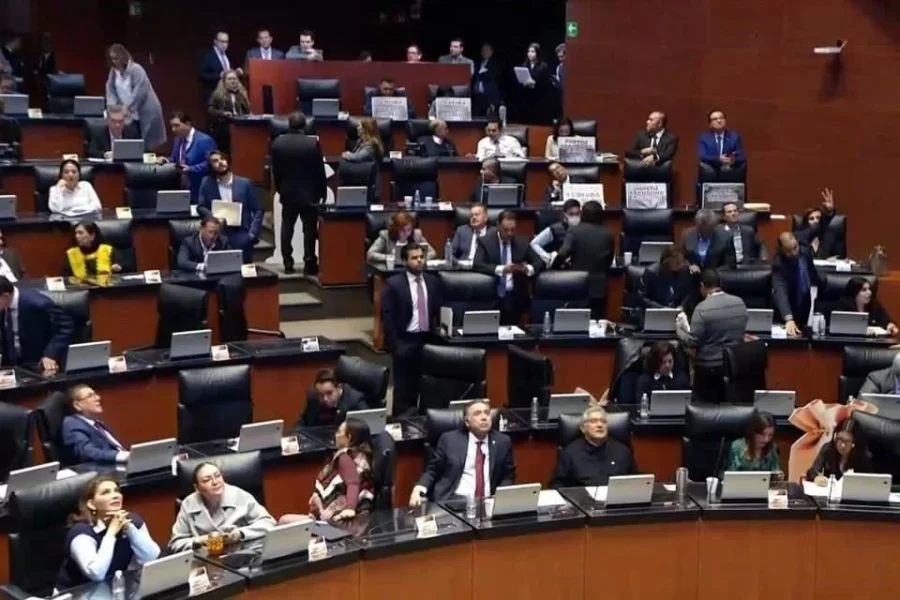 Avala Senado Ley Federal de Derechos