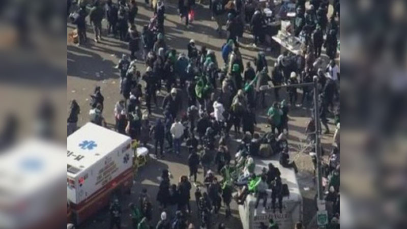 En celebración por el triunfo de las águilas del Super Bowl, se registra tiroteo