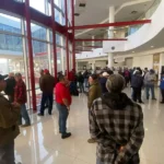 Más de 10 sindicatos toman Recaudación de Rentas en Parral; señalan imposición de representante