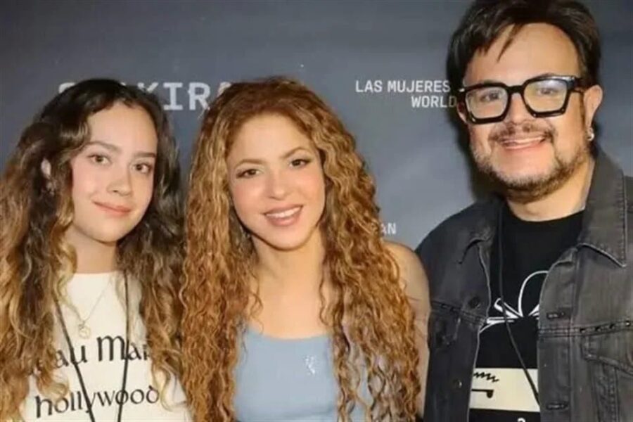 Shakira estaba muy coqueta y me puse incómodo: Aleks Syntek