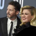 Muere exesposo de Kelly Clarkson tras batalla contra cáncer