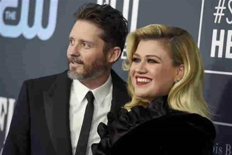 Muere exesposo de Kelly Clarkson tras batalla contra cáncer
